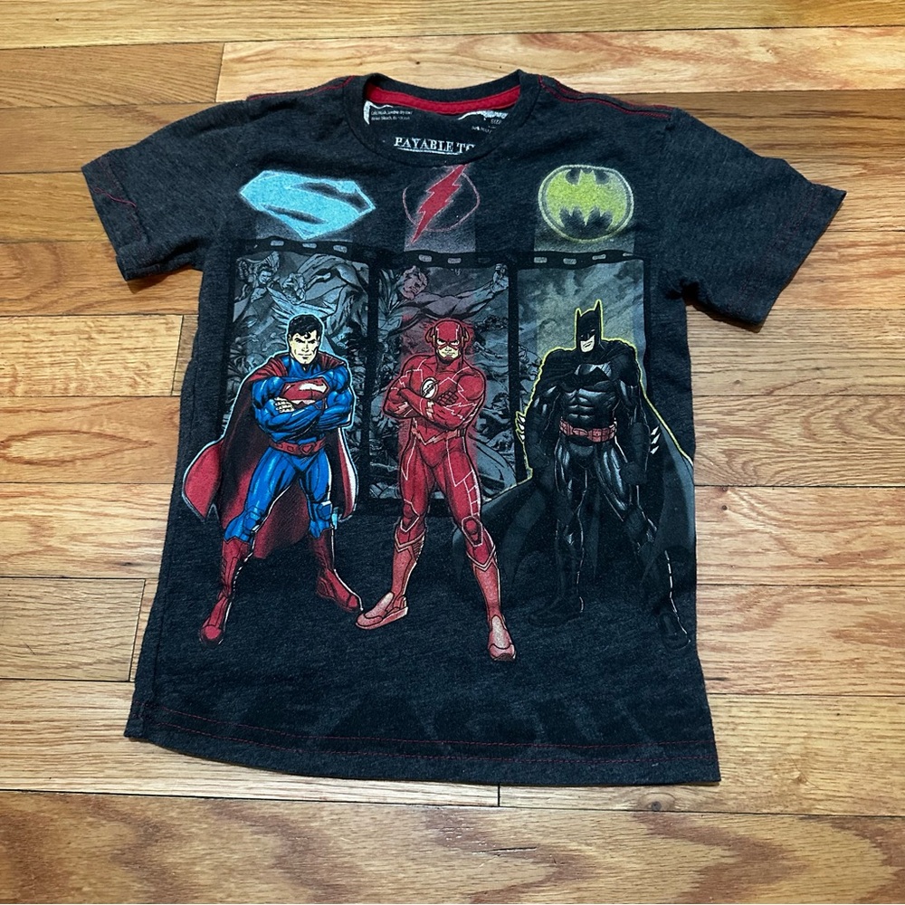 Boys‎ Justice League Gray T-shirt Superman Batman DC Comics Sz 5